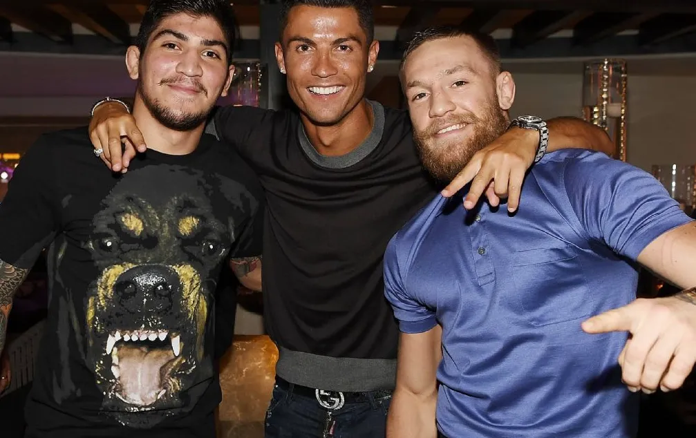 Meeting of Minds at Fight Camps and Football Matches